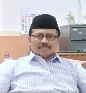 Drs.H. Asmui Syarkowi M